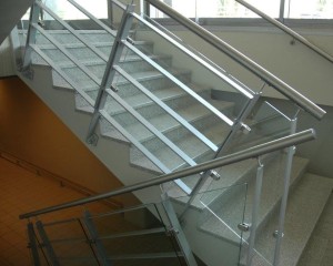 Tiles-Granite-Steps-top-flamed-G603.jpg