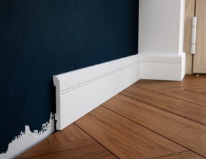 Creativa PRO-103 Listwa przypodłogowa