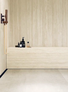 Płyta Laminam Hado Travertino Bianco 5,6 mm – powierzchnia szczotkowana