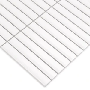 KitKat-White-matt-3-560x560.jpg