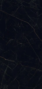 Detal-powierzchni-Nero-Ardi--polysk-i-biale-uzylenie.webp